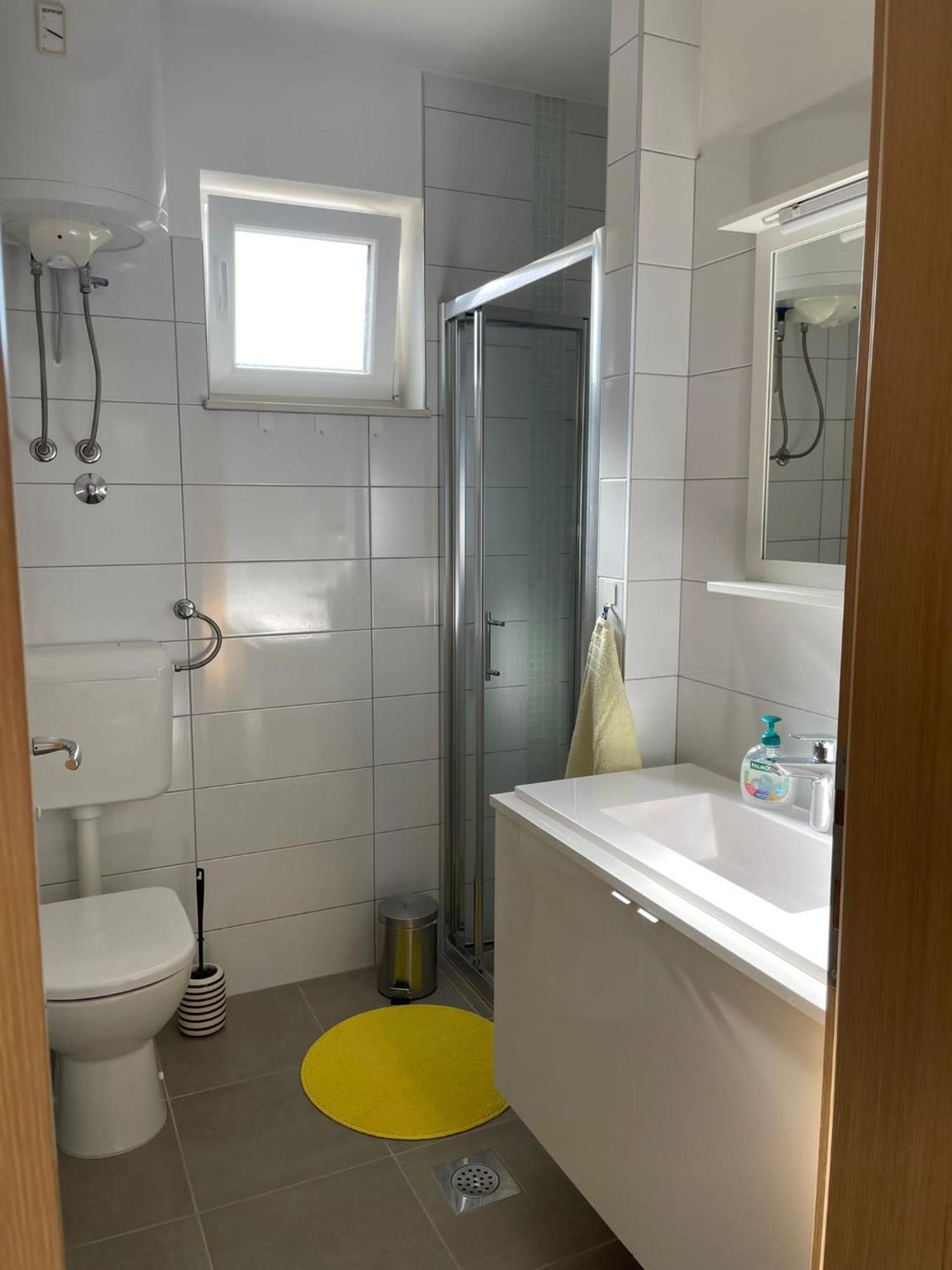 Family Apartment B&B Biograd Na Moru Ngoại thất bức ảnh