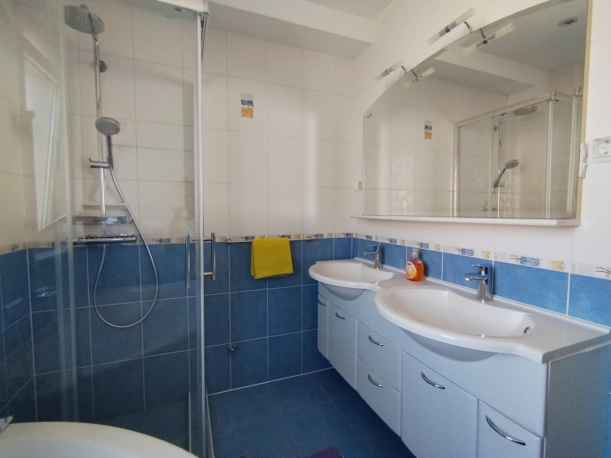 Family Apartment B&B Biograd Na Moru Ngoại thất bức ảnh